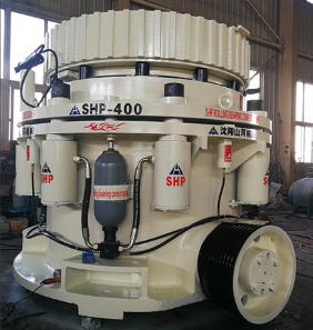 新疆多缸液压圆锥破碎机：矿石破碎领域的效率担当