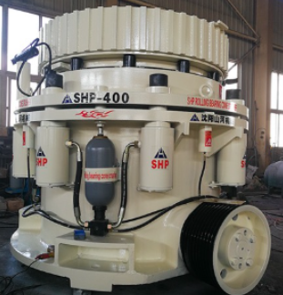 新疆多缸液压圆锥破碎机：破石新利器